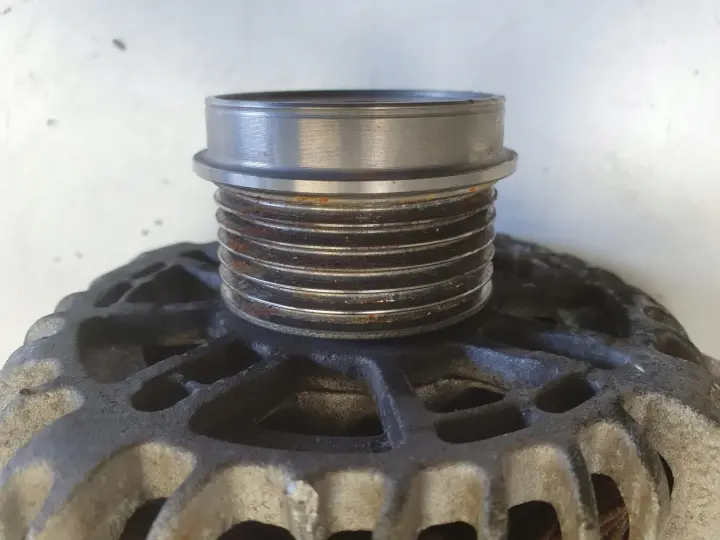 Ford Mondeo MK3 2.0 16V ALTERNATOR