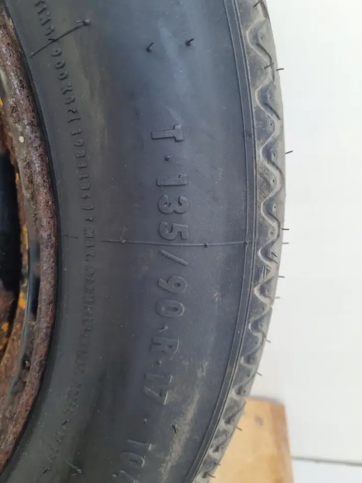BMW E83 E60 KOŁO DOJAZDOWE dojazdówka 135/90 R17 5x120 6758778