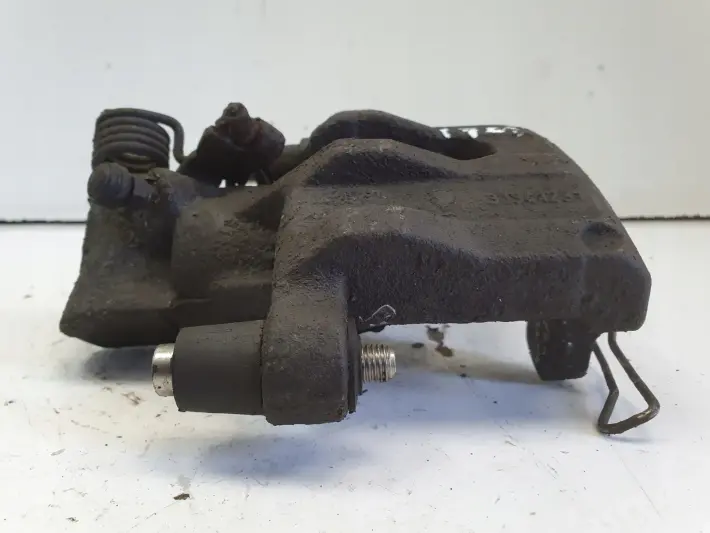 Volvo V40 II TYLNY ZACISK HAMULCOWY prawy tył Pasażera P.T 31341231