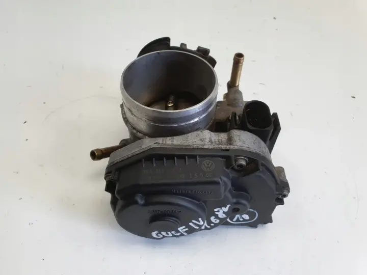 VW Golf IV 1.6 8V PRZEPUSTNICA 06A133064J