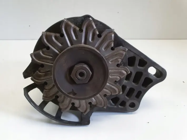 Fiat Seicento 900 0.9 ALTERNATOR oryginał