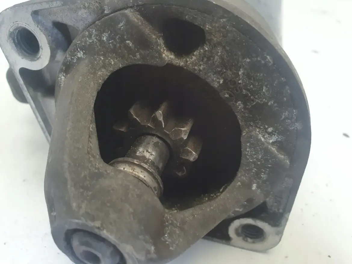 Ford C-MAX 1.8 TDCI ROZRUSZNIK bosch 0001109204