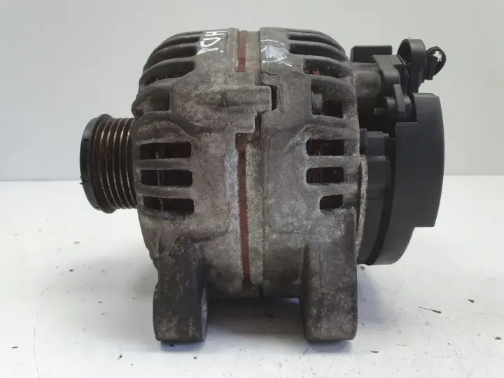 Citroen C4 1.6 HDI ALTERNATOR 9646321880