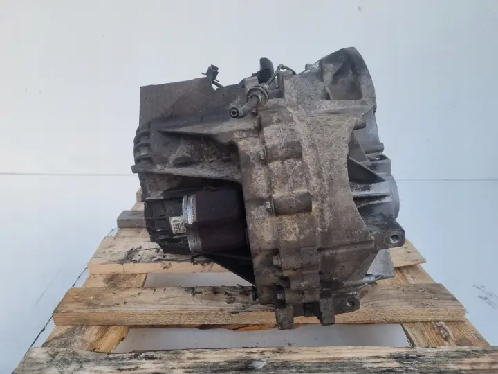 Volvo S40 V50 2.0 D SKRZYNIA BIEGÓW manualna 4M5R-7002-CE manual