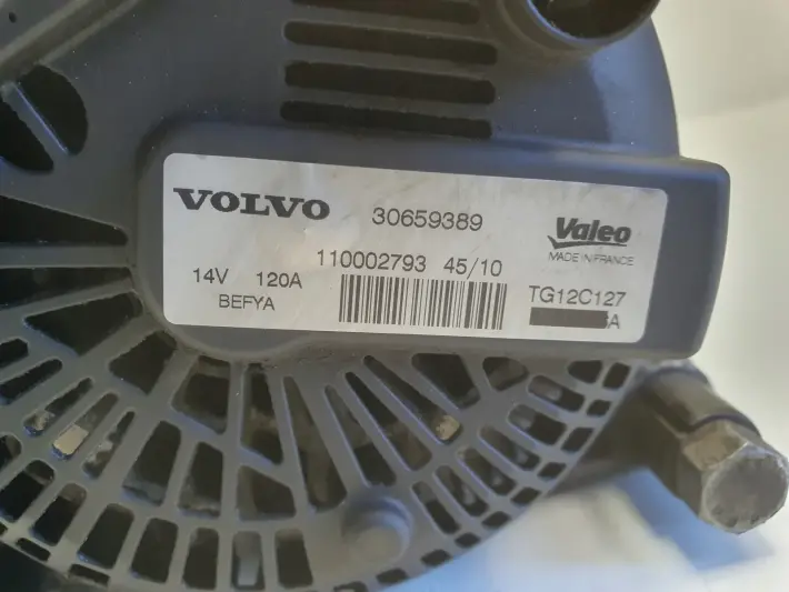Volvo S40 II V50 1.6 D D2 ALTERNATOR 30659389 120A valeo
