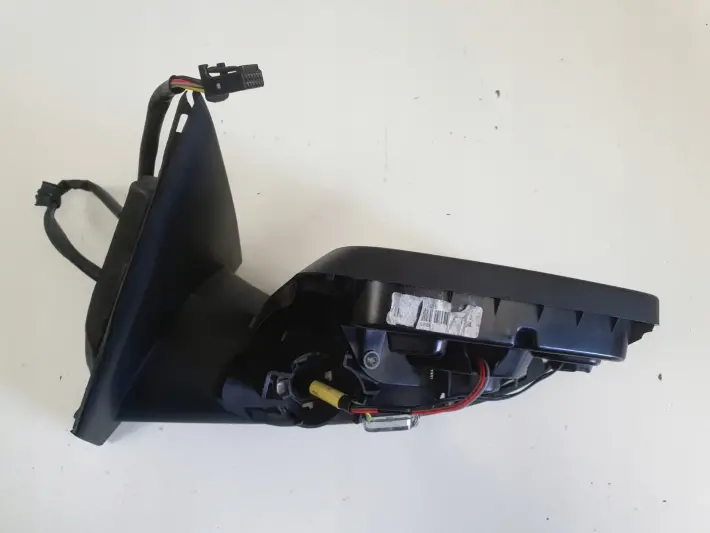 Renault Kadjar 15-22r LUSTERKO LEWE KIEROWCY europa 9 kabli 13003180