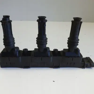 Opel Corsa B 1.0 12V CEWKA ZAPŁONOWA 514547