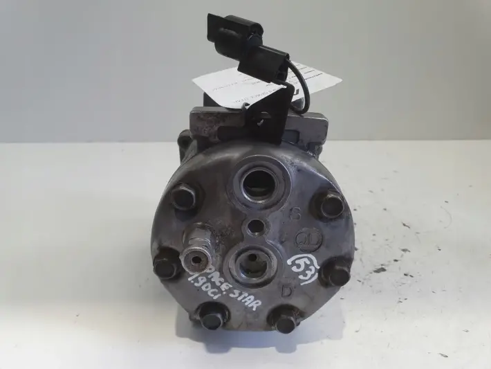 Mitsubishi Space Star 1.9 DID SPRĘŻARKA KLIMATYZACJI pompa 8200040681