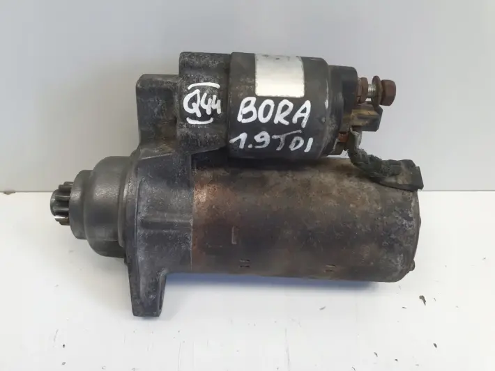 VW Golf IV Bora 1.9 TDI ROZRUSZNIK bosch 0001125012 02A911023P