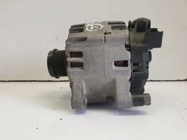 Volvo V40 II 1.6 D2 ALTERNATOR 31419219 150A