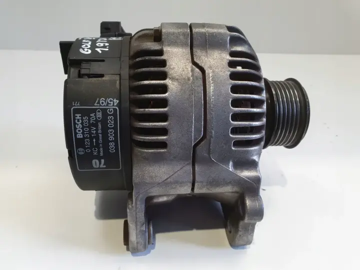 Audi A3 8L Golf IV Seat Leon 1.9 TDI ALTERNATOR 0123310035 038903023G