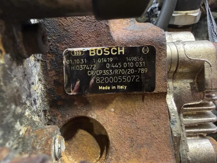 11d902ffeaab35cad197537ad16d9cbb