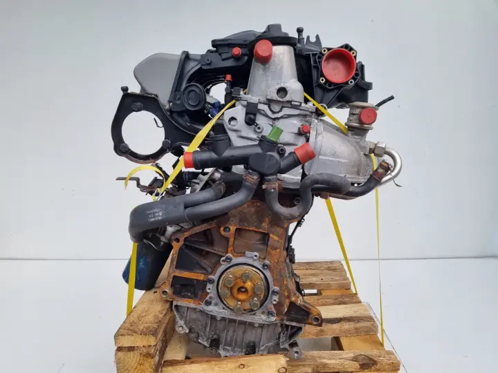 SILNIK KOMPLET VW New Beetle 2.0 8V 115KM 97-10r ładny AZJ