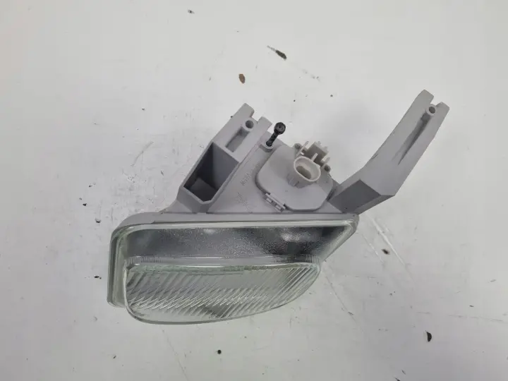 Opel Vectra B LIFT HALOGEN PRAWY PRZÓD przedni pasażera 19-5327