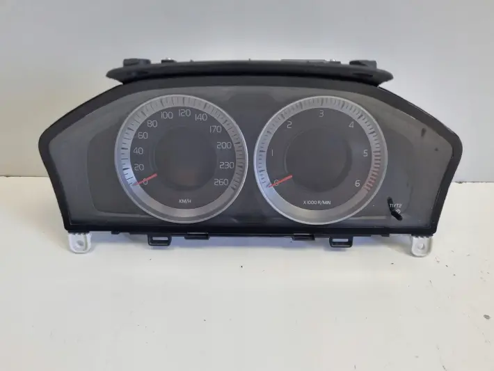 Volvo XC60 I V60 I S60 II 2.0 D3 LICZNIK ZEGARY Europa 31343325AA diesel