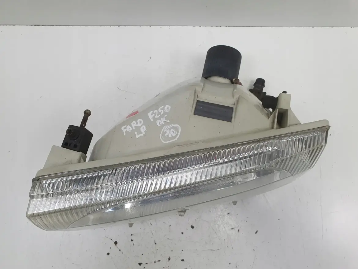 Ford F150 F250 F350 92-97r PRZEDNIA LAMPA LEWA lewy przód 2C3X-13006-A