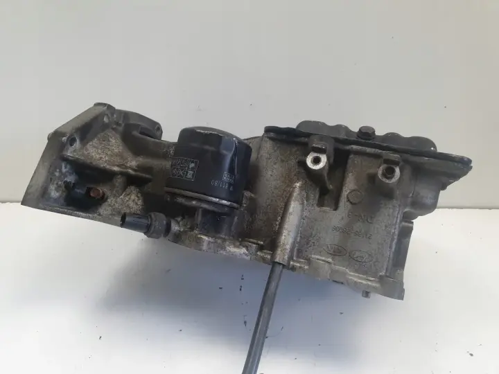 Hyundai i30 1.4 1.6 16V MISKA OLEJOWA oleju 21135-2B000