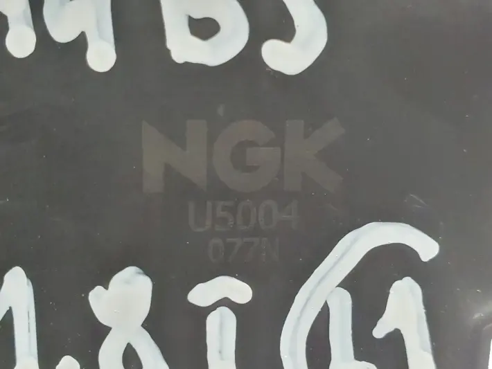 VW Passat B5 Audi A4 B5 1.8 T turbo CEWKA ZAPŁONOWA NGK U5004