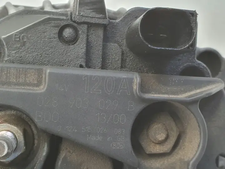 Skoda Superb I 1.9 TDI ALTERNATOR Bosch 028903029B 120A