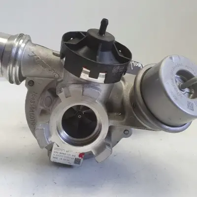 Volvo XC40 1.5 H TURBOSPRĘŻARKA turbo 32257071