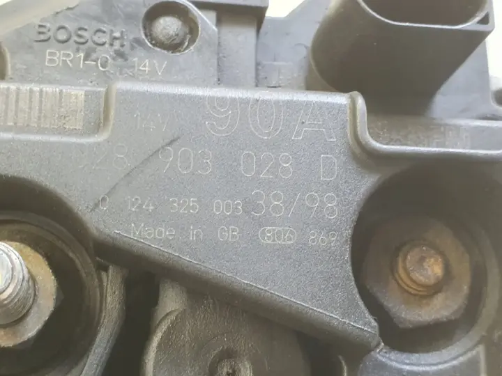 VW Golf IV Bora Leon Octavia 1.4 1.6 16V ALTERNATOR Bosch 028903028D 90A