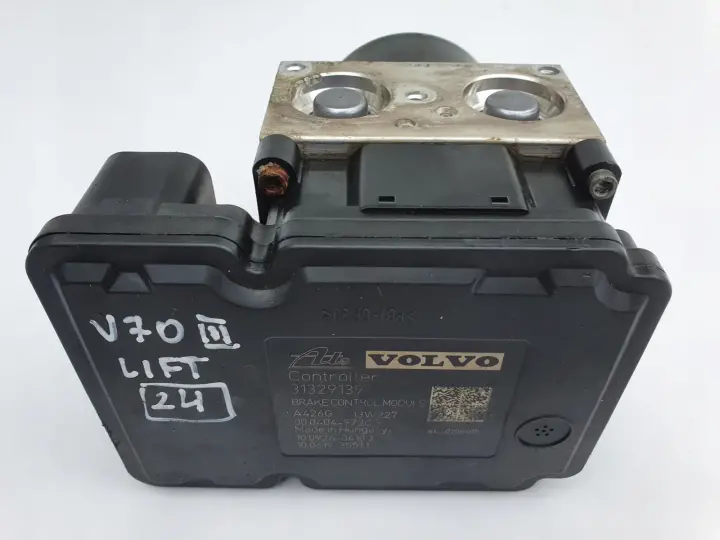 Volvo V70 III lift POMPA ABS Sterownik 31329139