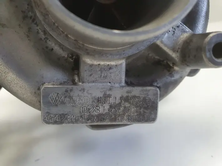 Audi A6 C5 1.9 TDI TURBOSPRĘŻARKA turbo 028145702H