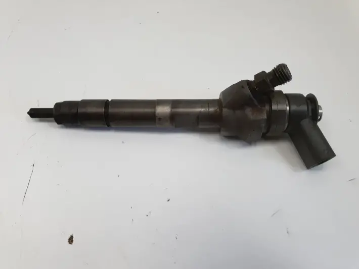 BMW E87 E90 E91 2.0 D WTRYSKIWACZ wtrysk 0445110289