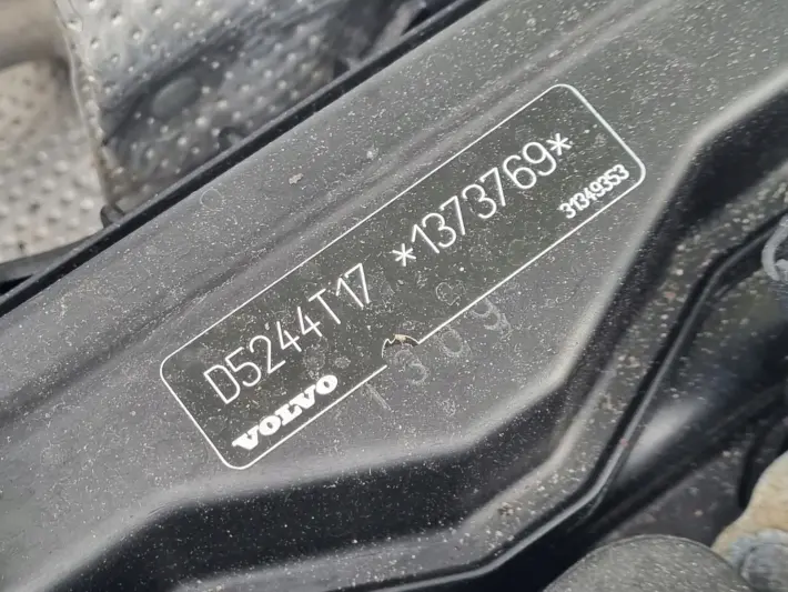 SILNIK GOŁY Volvo S60 II 2.4 D D4 DIESEL 163KM ładnie pracuje D5244T17