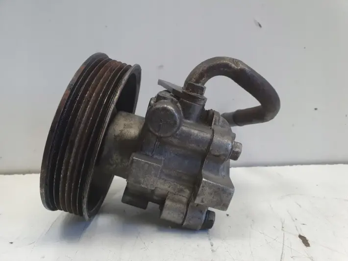 Hyundai Trajet 2.0 CRDI POMPA WSPOMAGANIA