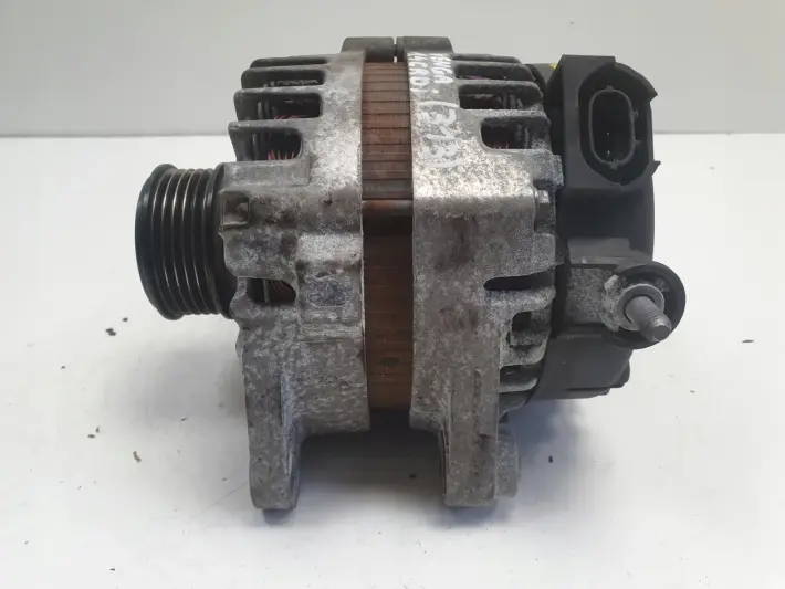 Kia Venga 1.4 CRDI ALTERNATOR valeo 37300-2A850 130A