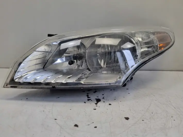 Renault Megane III 08-12r PRZEDNIA LAMPA LEWA lewy przód 260600017R
