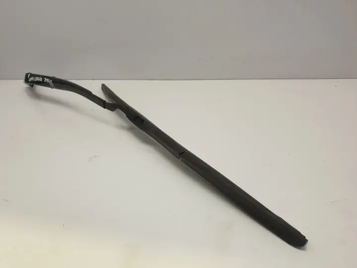 Toyota Land Cruiser 150 PRAWA RAMIE WYCIERACZKI