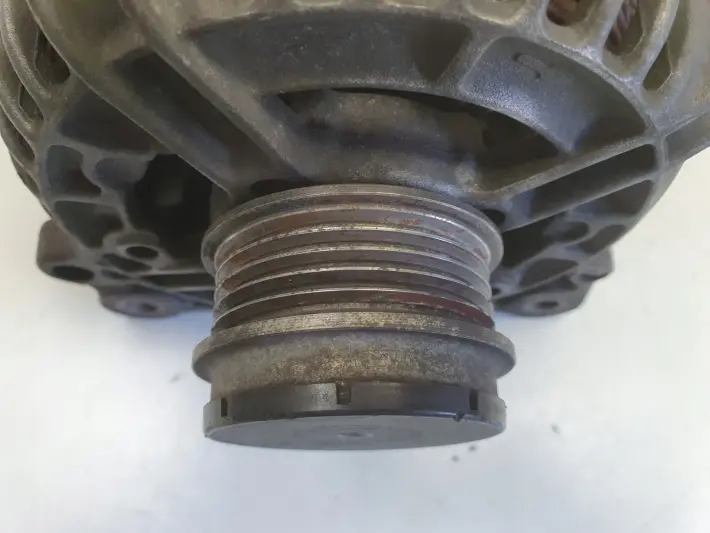 Audi A3 8L 1.9 TDI ALTERNATOR bosch 028903028E 120A