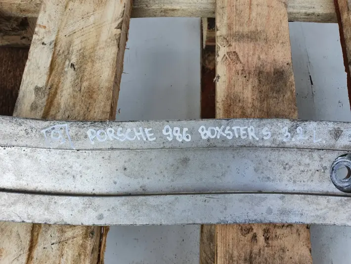 Porsche Boxster 986 TYLNA BELKA Wzmocnienie