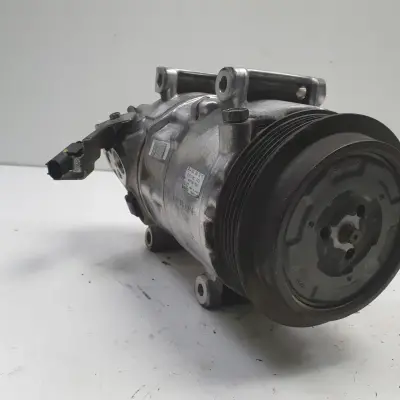 Mercedes W169 1.5 8V SPRĘŻARKA KLIMATYZACJI A0022301311