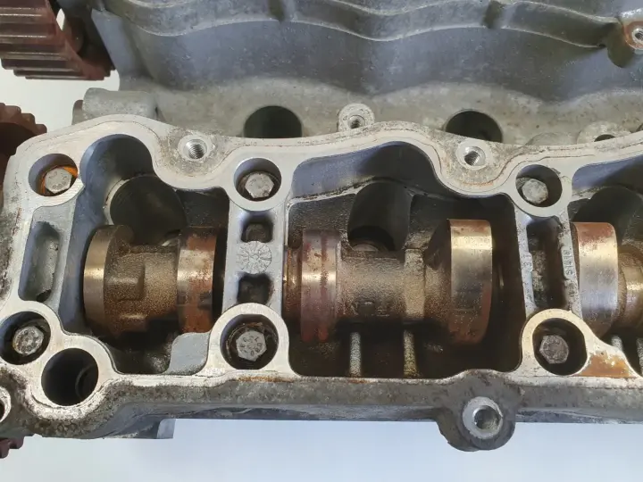 Peugeot 307 1.6 16V GŁOWICA CYLINDRÓW 9636076010