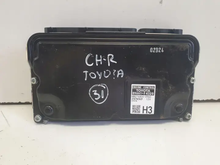 Toyota C-HR 1.8 Hybrid STEROWNIK SILNIKA komputer