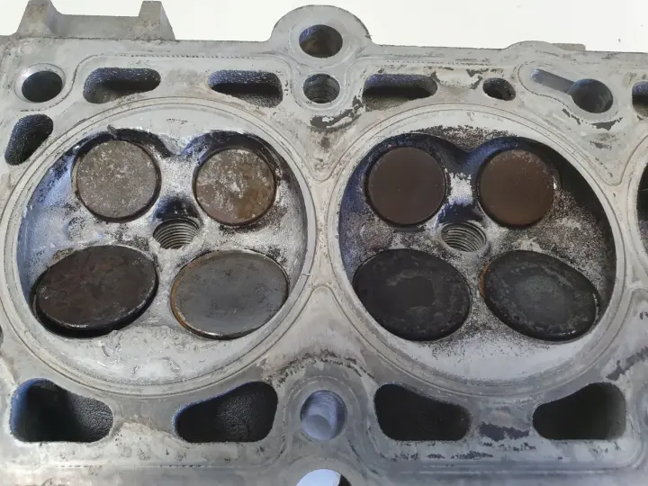 Mini Cooper R50 R53 1.6 16V GŁOWICA CYLINDRÓW 04777751AB