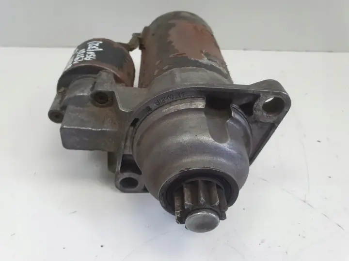 VW Golf IV Bora 1.9 TDI ROZRUSZNIK bosch 0001125012
