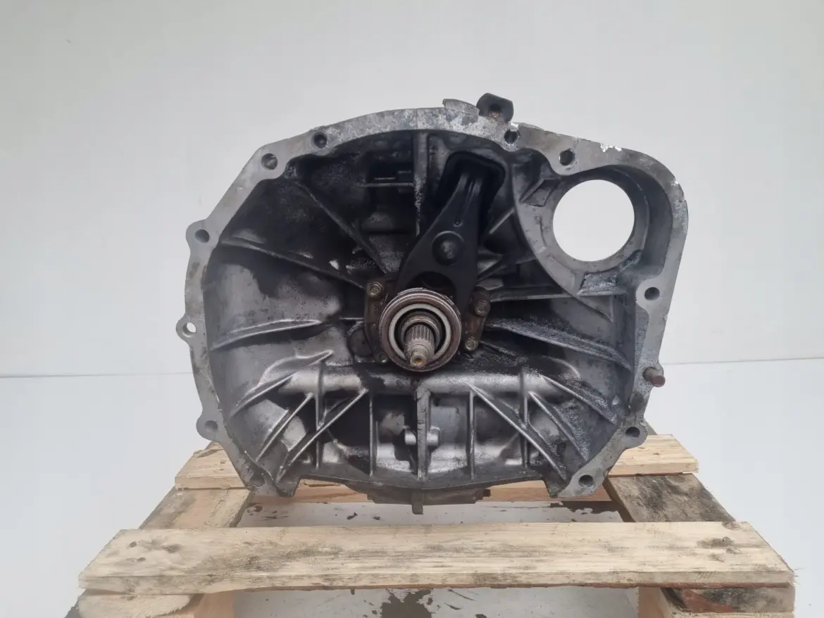 Subaru Legacy IV 2.0 16V SKRZYNIA BIEGÓW 5J-TY757XRAAB manualna MANUAL