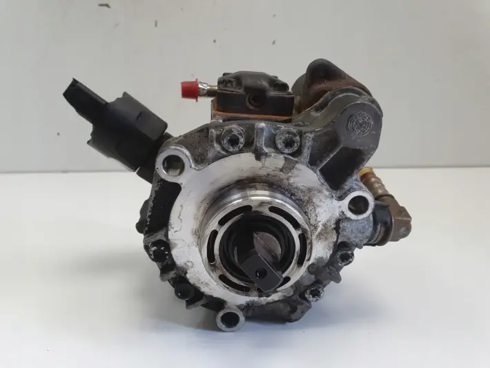 Volvo C30 V50 S40 II V70 III 2.0 D POMPA WTRYSKOWA paliwa