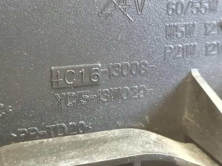Ford Transit Mk6 00-06 PRZEDNIA LAMPA PRAWA prawy przód anglik 4C16-13008