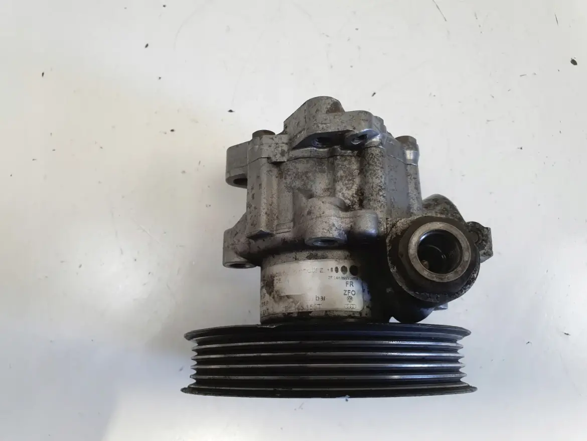 Audi A6 C5 1.9 TDI POMPA WSPOMAGANIA 4B0145155T