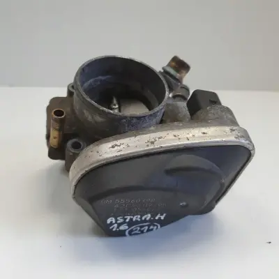 Opel Astra III H 1.6 16V PRZEPUSTNICA 55560398