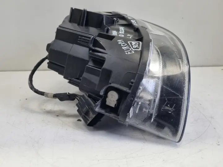 Volvo S60 II V60 LIFT PRZEDNIA LAMPA LEWA lewy przód XENON skrętna 31420261