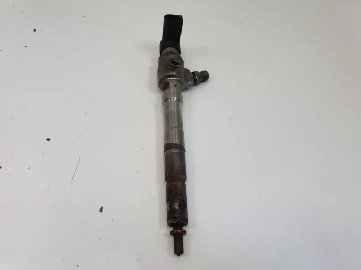 Audi A3 II 8P 1.6 TDI WTRYSKIWACZ wtrysk 03L130277B