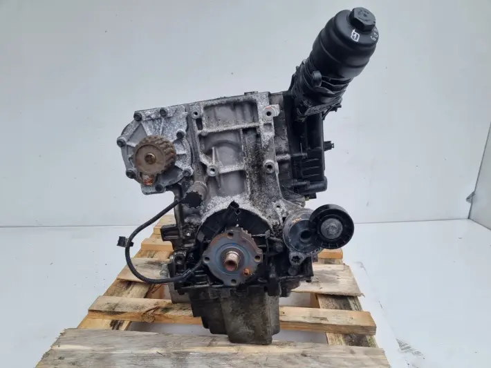 DÓŁ SILNIKA BLOK Volvo S60 II V60 S80 V70 III XC70 XC60 2.4 D5 D5244T15