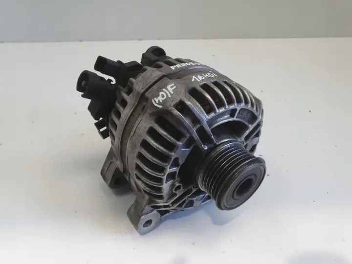 Peugeot 307 2.0 HDI ALTERNATOR bosch 9646321880