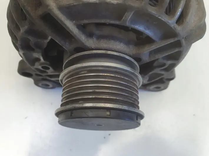 Audi A3 8L 1.9 TDI ALTERNATOR bosch 028903028E 120A
